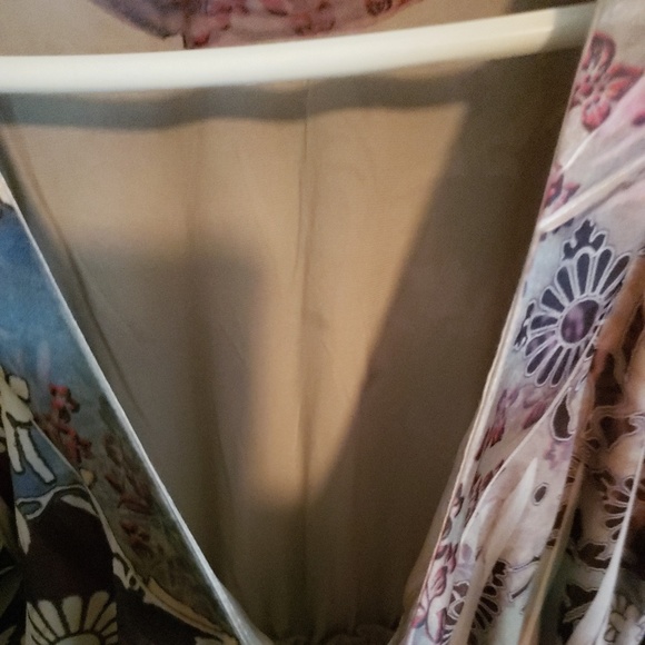 Shirt - Picture 6 of 6